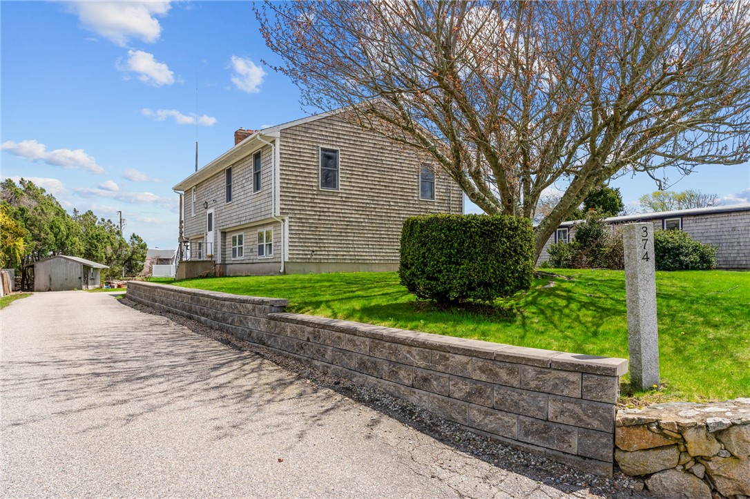 374 Gooseberry Road South Kingstown, RI 02879 - Photo 3 of 37 Gallery Image 3