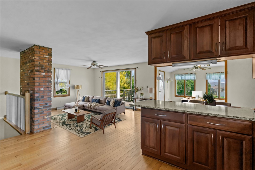 374 Gooseberry Road South Kingstown, RI 02879 - Photo 8 of 37 VIRTUALLY STAGED