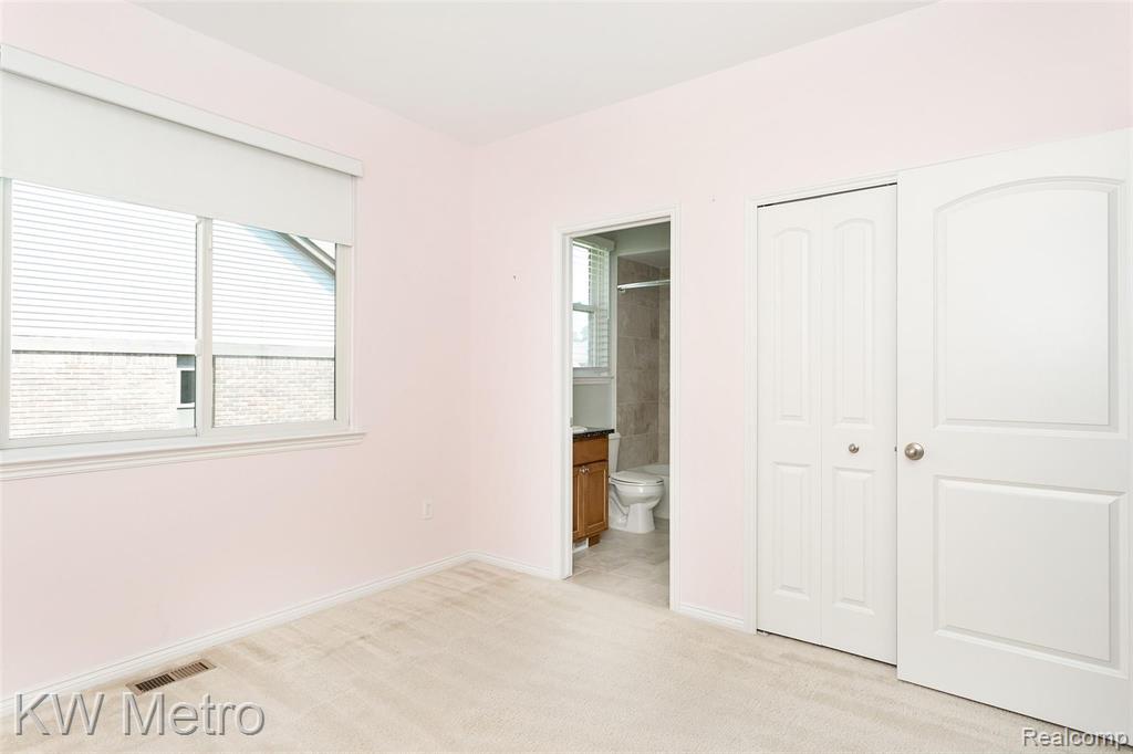 3795 Somerset Circle Rochester Hills, MI 48309 - Photo 27 of 43