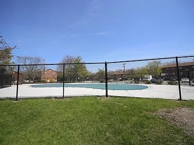 40 Bryon Road, Unit 2 Chestnut Hill, MA 02467 - Photo 19 of 27 Gallery Image 19