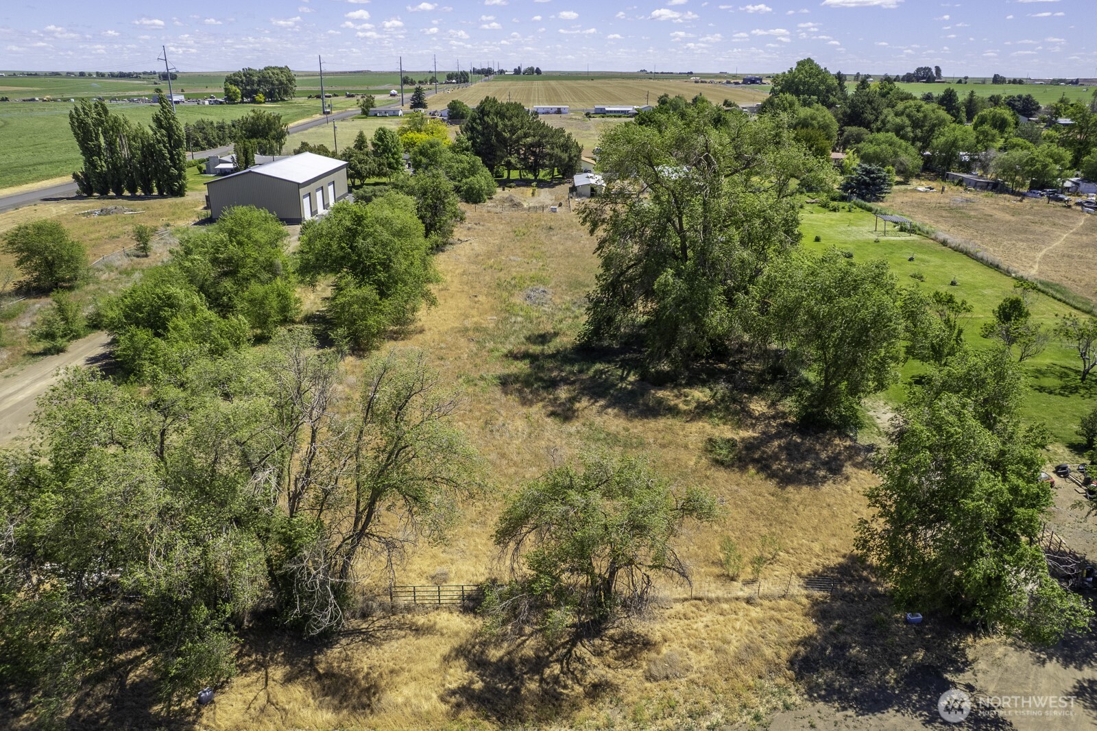 4934 Rd L.9 Northeast Moses Lake, WA 98837 - Photo 4 of 31