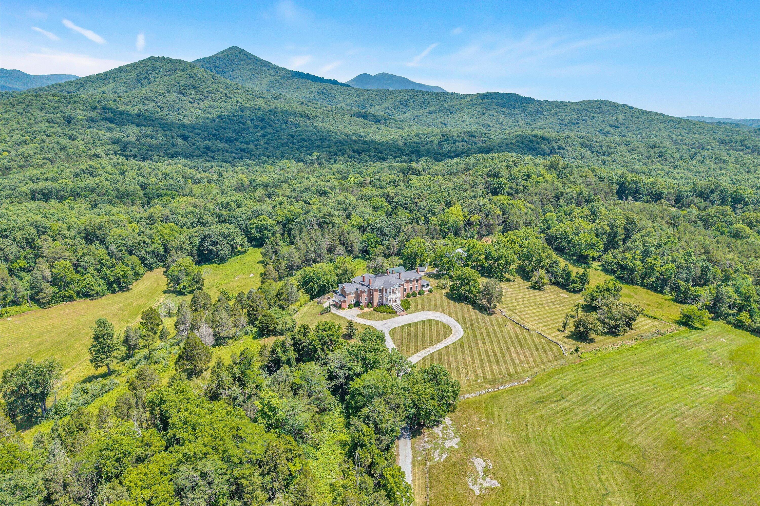 1066 Greyledge Road Buchanan, VA 24066 - Photo 103 of 122 103-DJI_20260701120940_0013