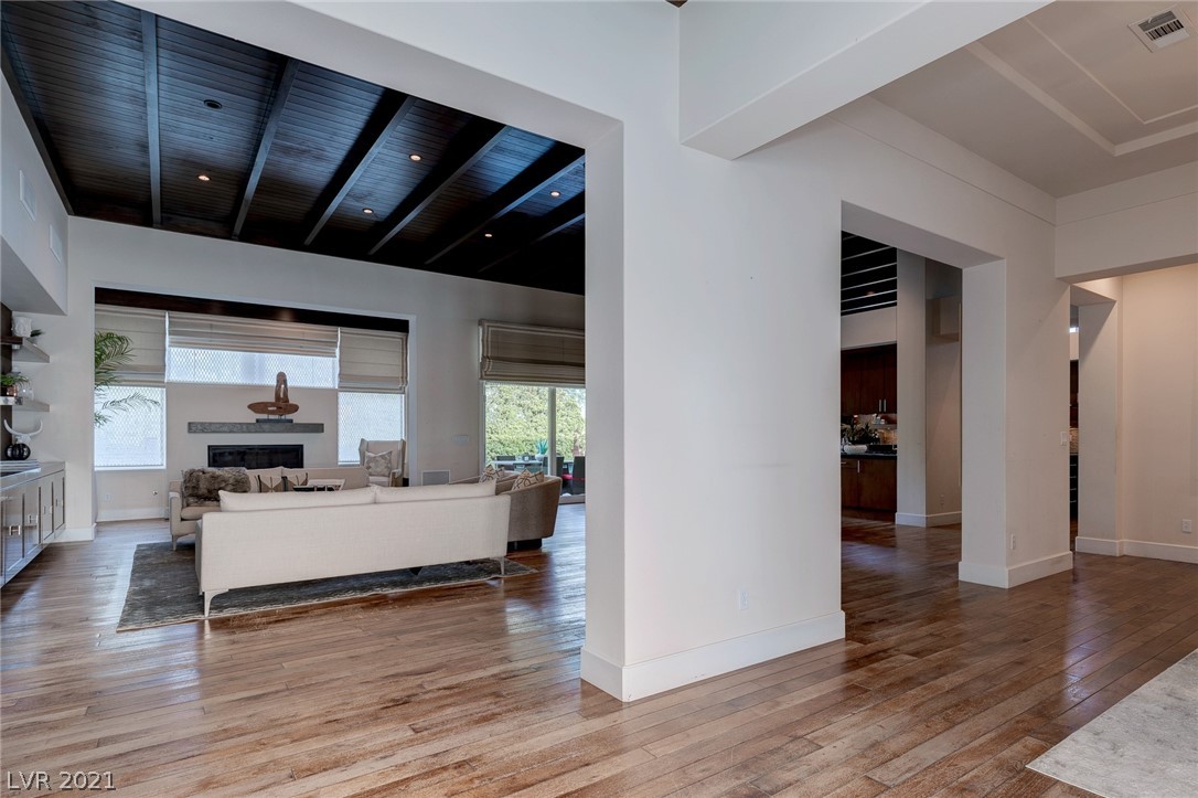 32 Midnight Ridge Drive Las Vegas, NV 89135 - Photo 5 of 46