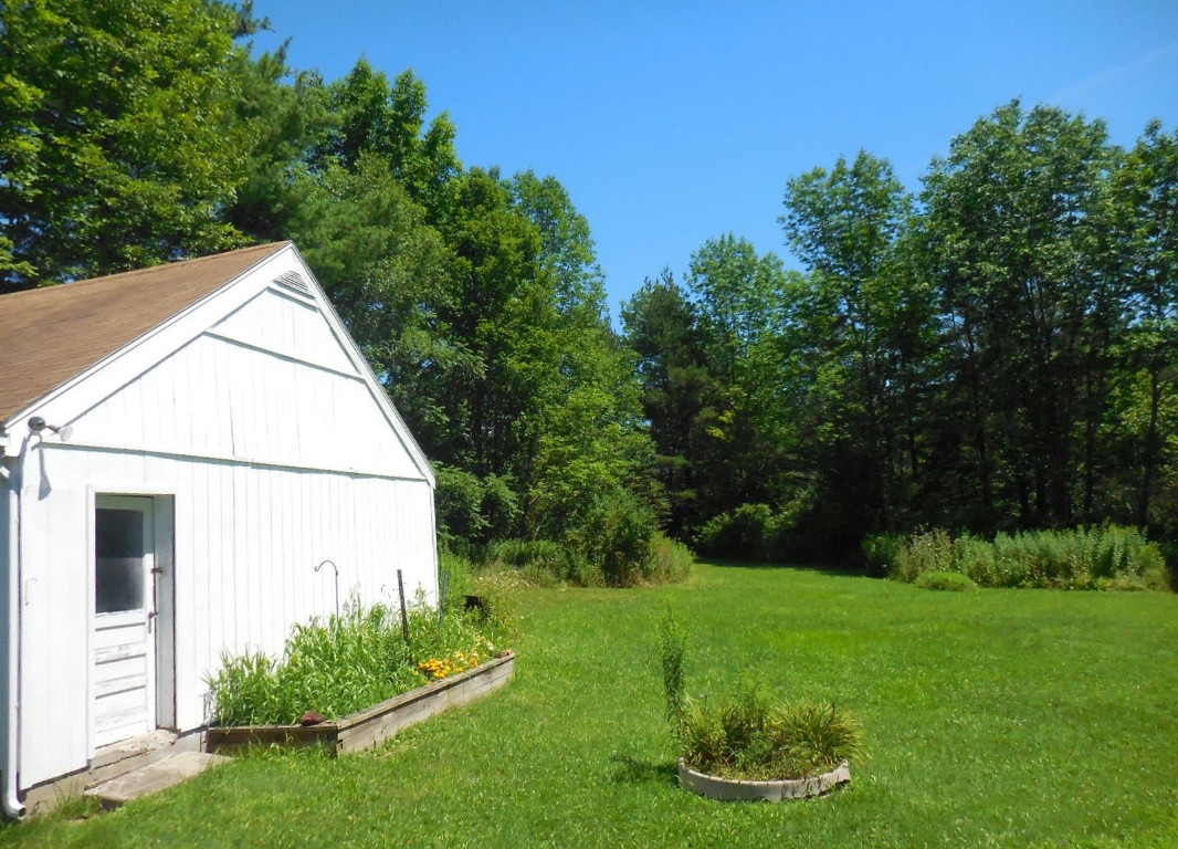 660 Walker Road Endicott, NY 13760 - Photo 6 of 34 Gallery Image 6