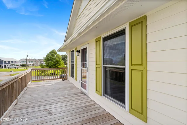 $635,000 | 112 Dolphin Bay Estates, Cedar Point, NC 28584