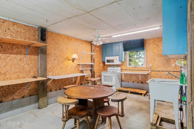 $635,000 | 112 Dolphin Bay Estates, Cedar Point, NC 28584