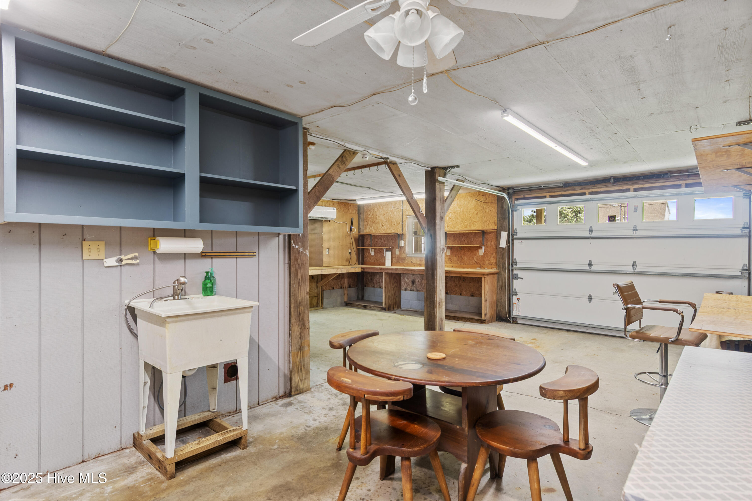 112 Dolphin Bay Estates Cedar Point, NC 28584 - Photo 47 of 63 112DolphinBay-7-2-25-048