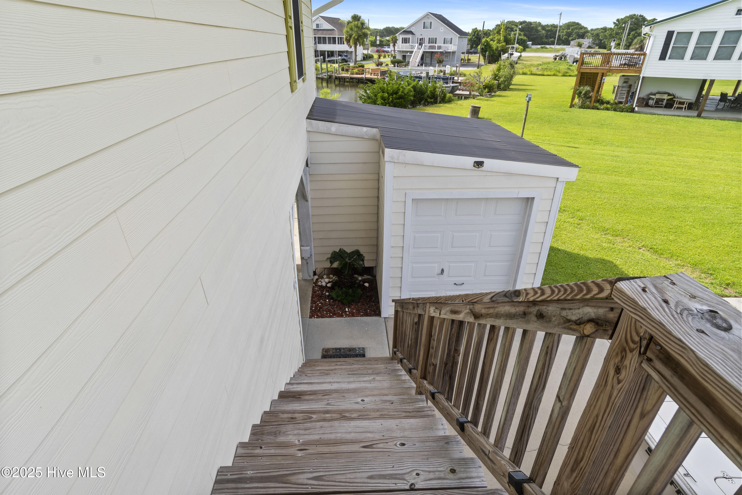 112 Dolphin Bay Estates Cedar Point, NC 28584 - Photo 49 of 63 112DolphinBay-7-2-25-017