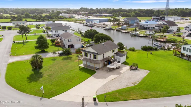 $635,000 | 112 Dolphin Bay Estates, Cedar Point, NC 28584