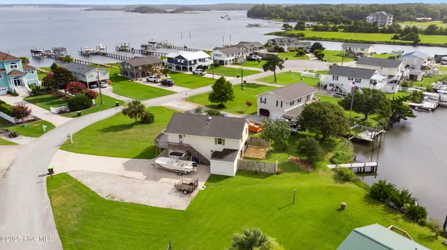 $635,000 | 112 Dolphin Bay Estates, Cedar Point, NC 28584