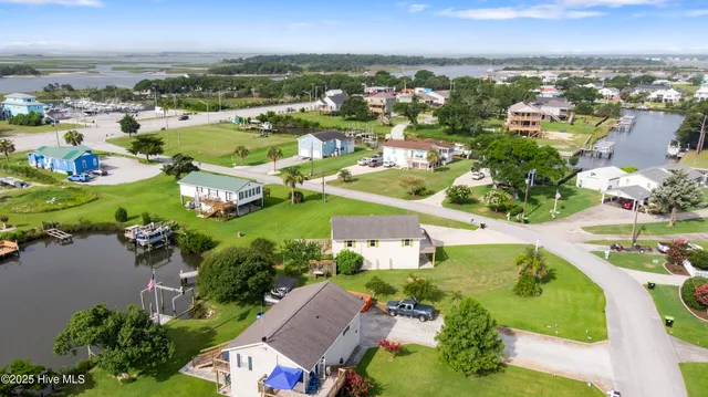 $635,000 | 112 Dolphin Bay Estates, Cedar Point, NC 28584