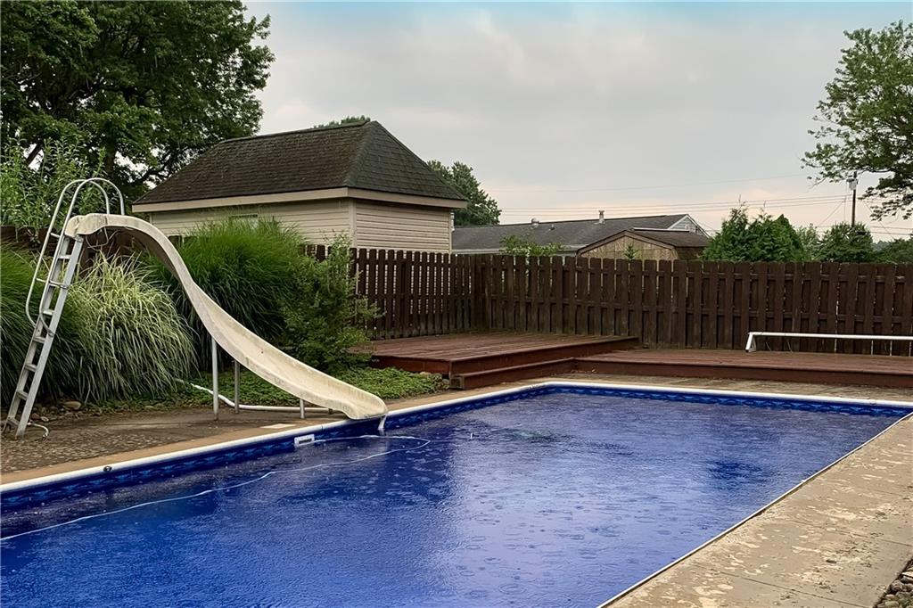 4515 Dawn Road Gibsonia, PA 15044 - Photo 23 of 25 Gallery Image 23
