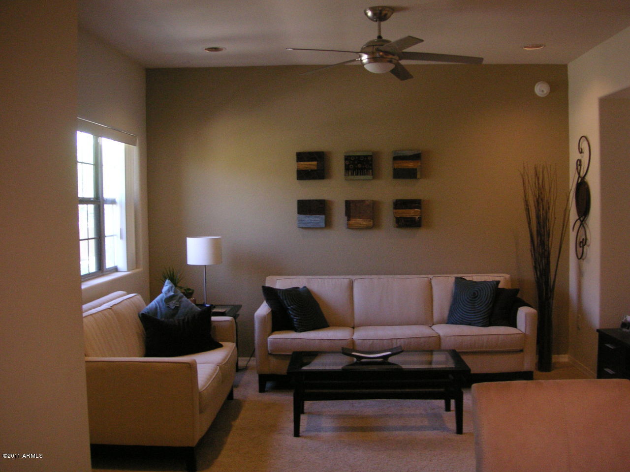 3935 East Rough Rider Road, Unit 1093 Phoenix, AZ 85050 - Photo 6 of 20 Living 3