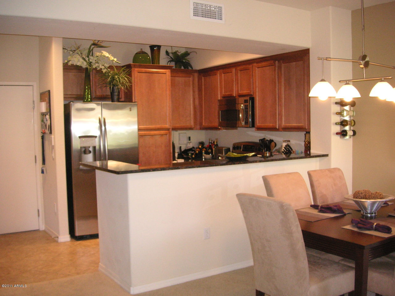 3935 East Rough Rider Road, Unit 1093 Phoenix, AZ 85050 - Photo 8 of 20 Kitchen & Dining