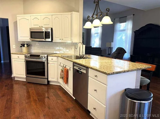 $499,900 | 1135 Explorer Court, Osage Beach, MO 65065