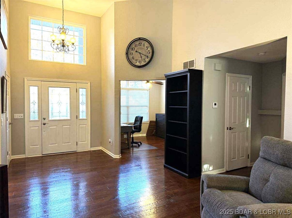 1135 Explorer Court Osage Beach, MO 65065 - Photo 4 of 46