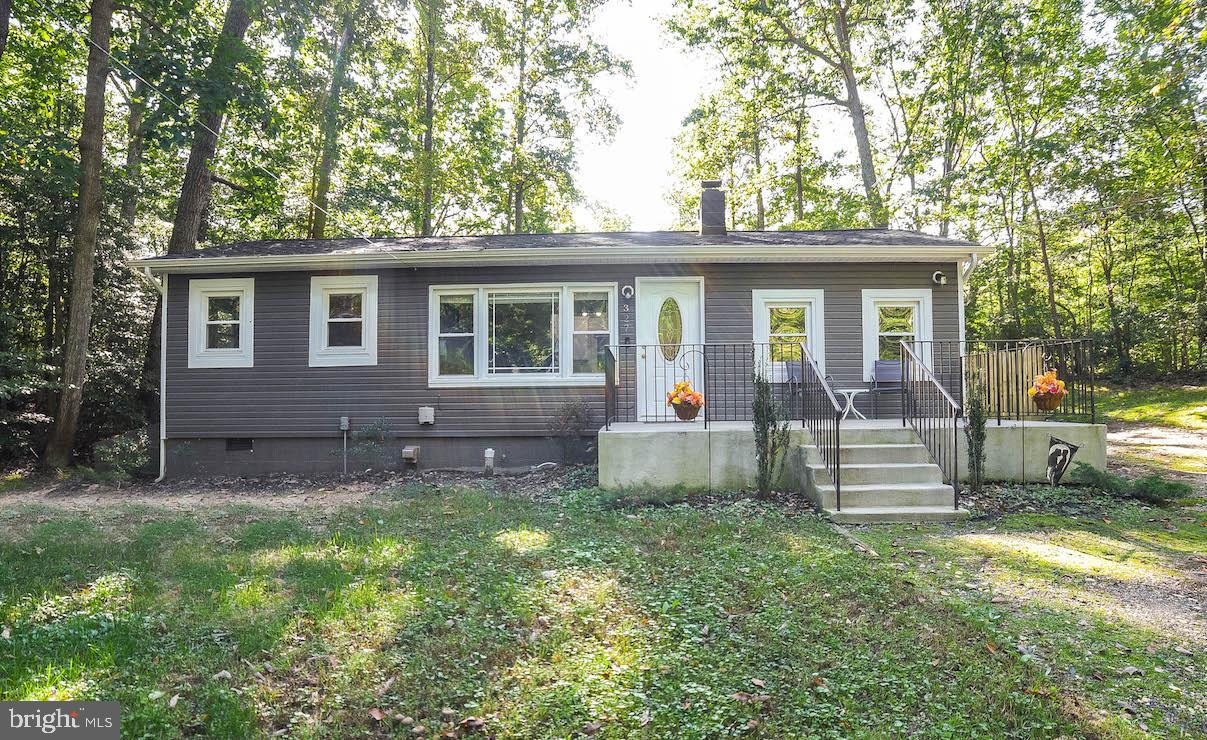 327 Maverick Road Lusby, MD 20657 - Photo 1 of 37 Welcome Home!