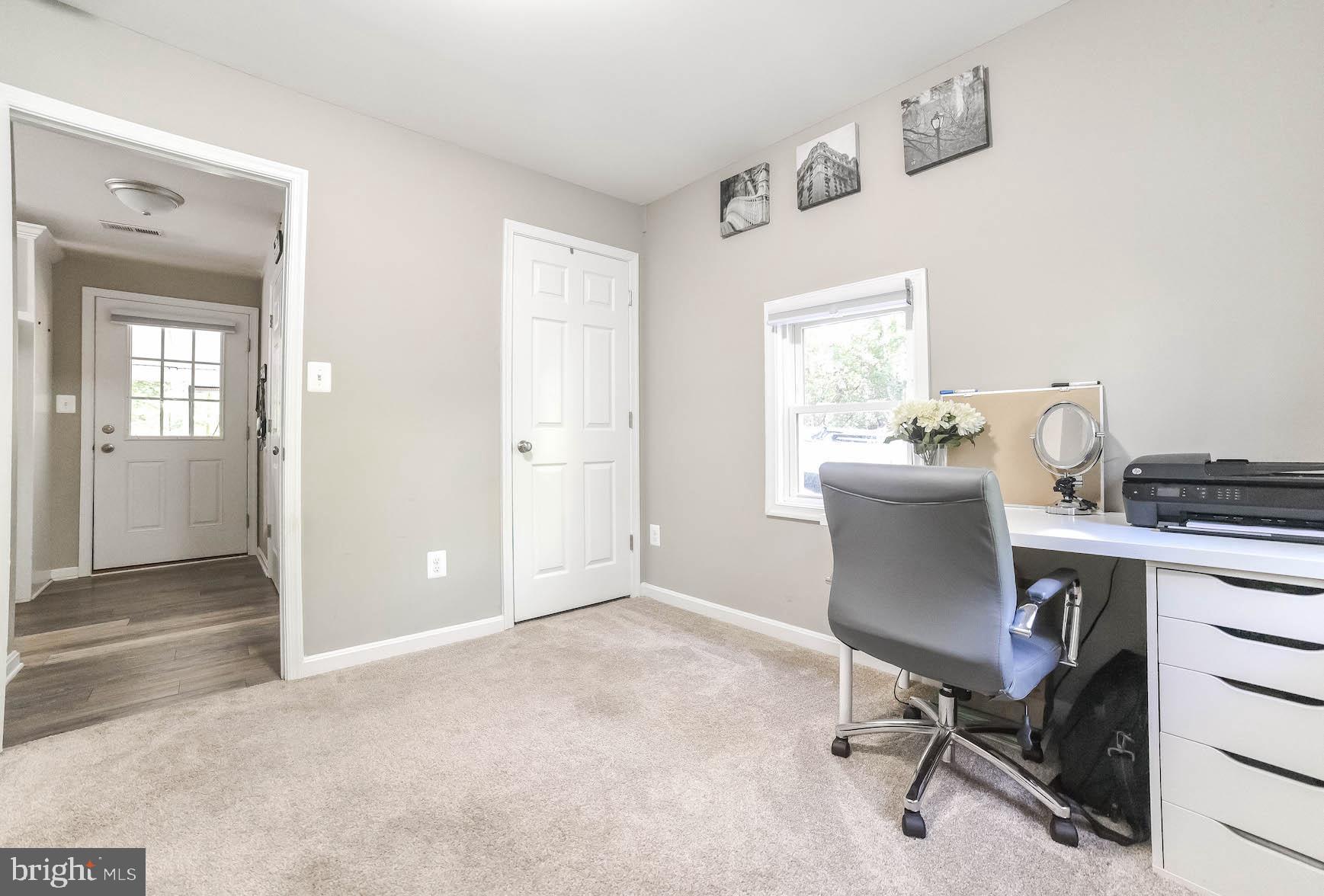 327 Maverick Road Lusby, MD 20657 - Photo 14 of 37