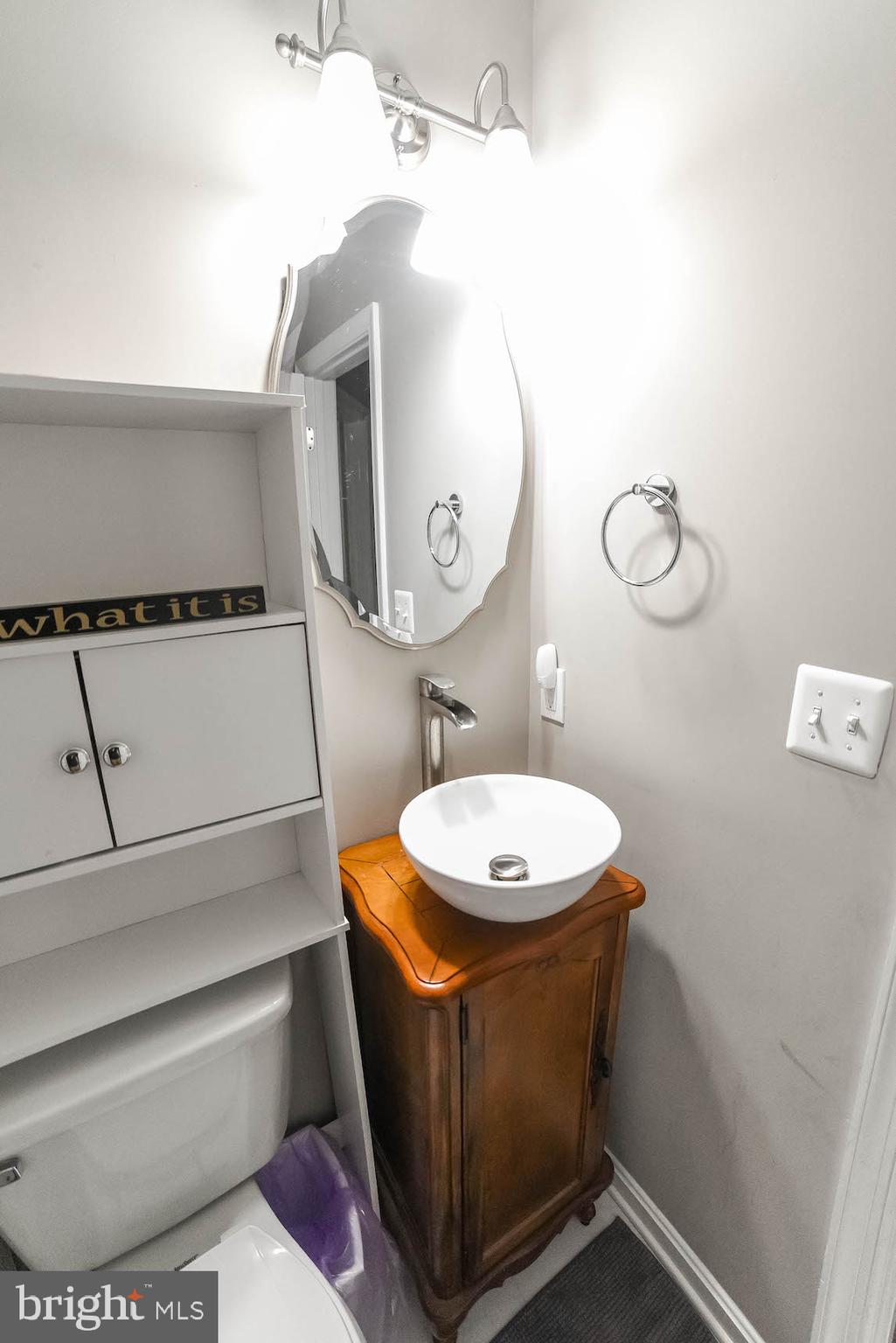 327 Maverick Road Lusby, MD 20657 - Photo 17 of 37 Hall bath