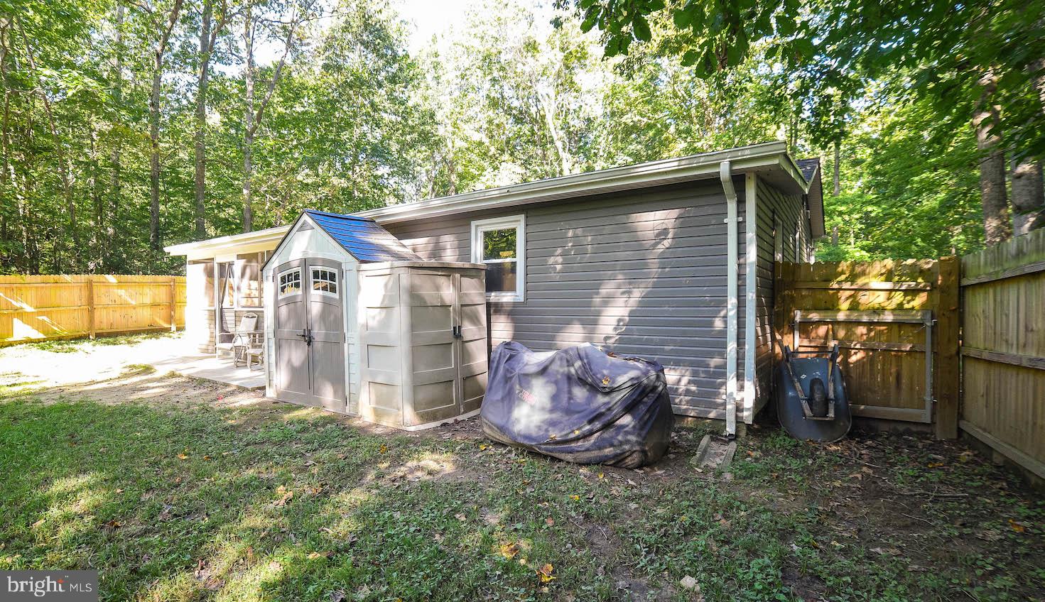 327 Maverick Road Lusby, MD 20657 - Photo 35 of 37