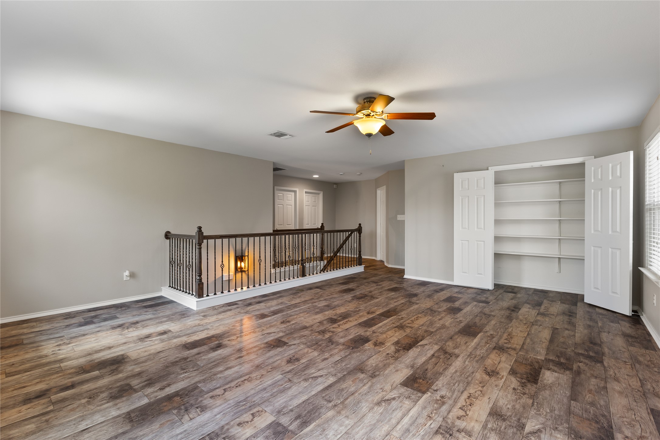 1420 Crested Butte Way Georgetown, TX 78626 - Photo 7 of 39