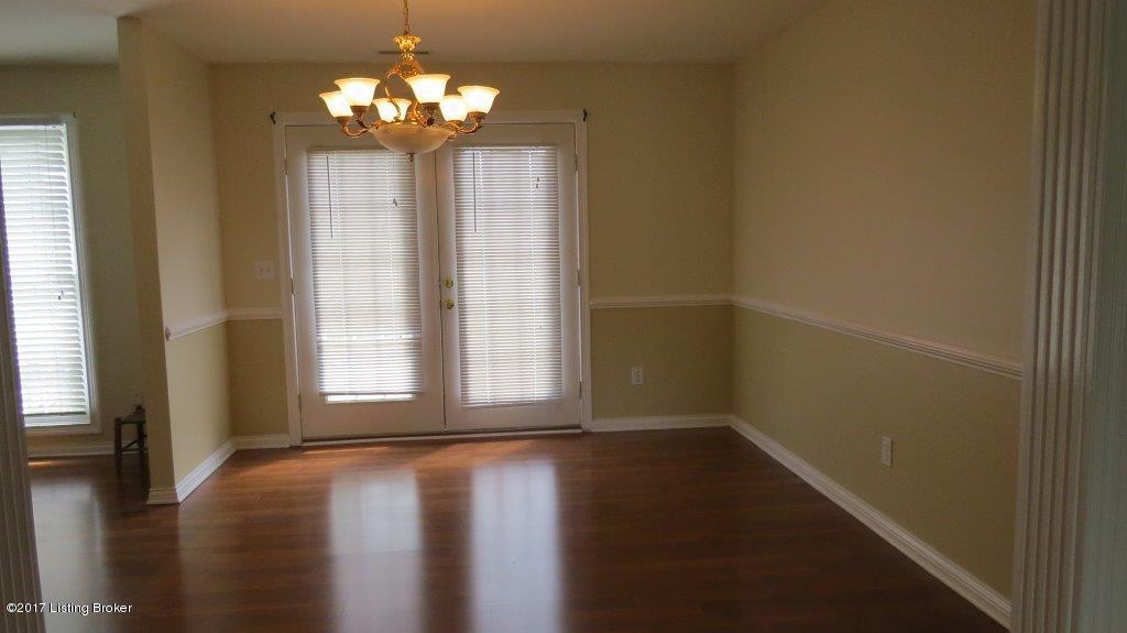 8328 Lacevine Road Louisville, KY 40220 - Photo 3 of 38 IMG_0035