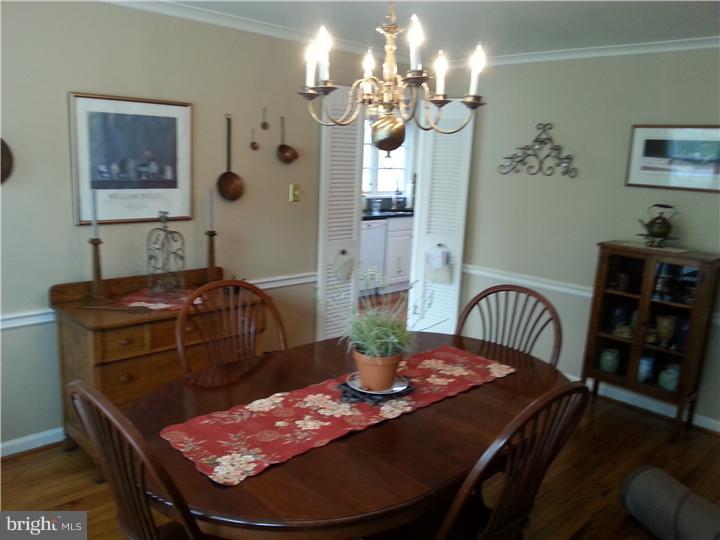 691 Mount View Road Berwyn, PA 19312 - Photo 3 of 15 Kitchen