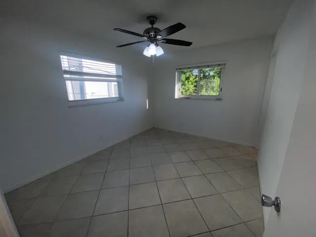 $1,395 | 111 North L Street, Unit 6, Lake Worth Beach, FL 33460