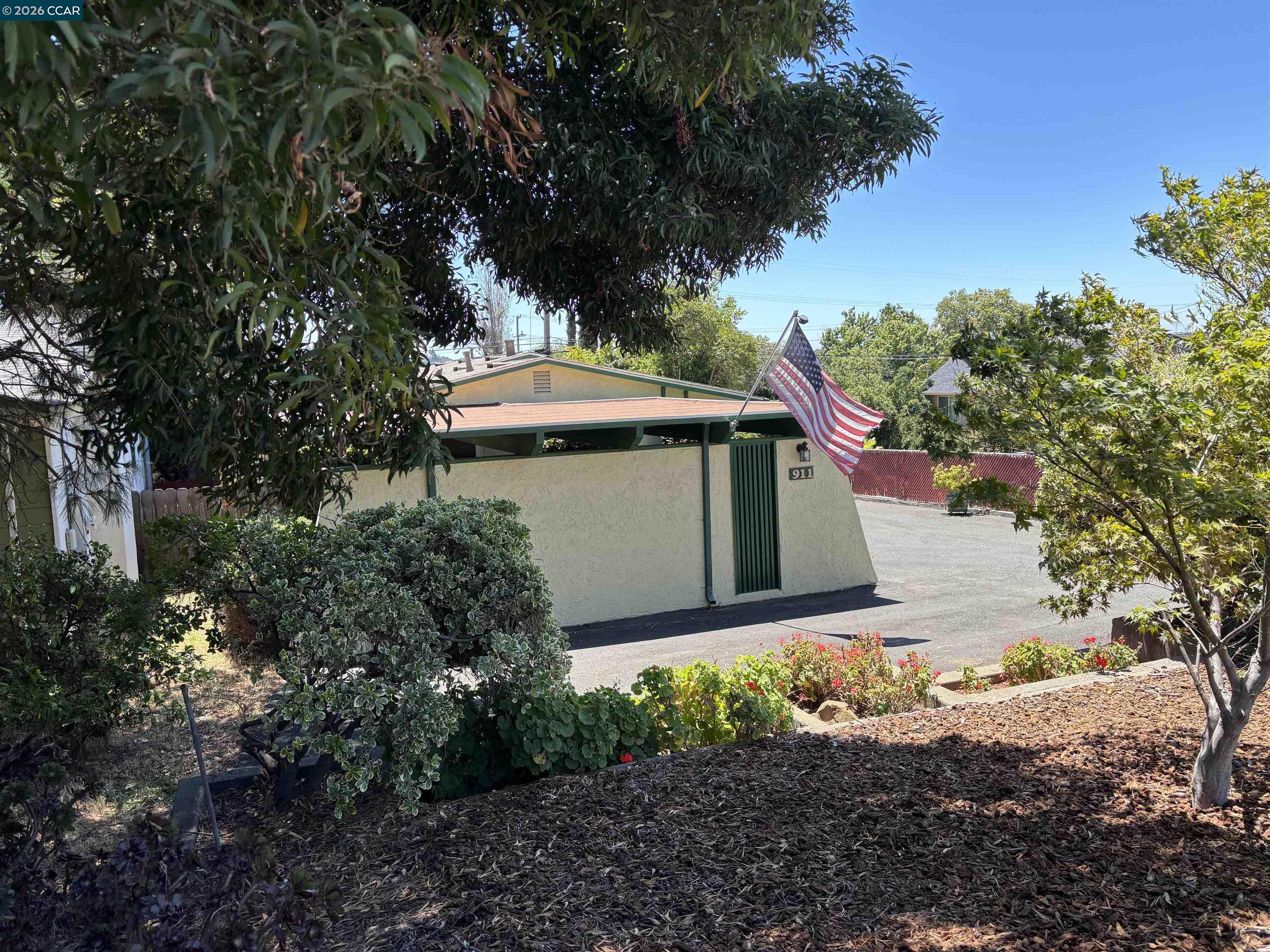 911 Benicia Road Vallejo, CA 94591 - Photo 5 of 23
