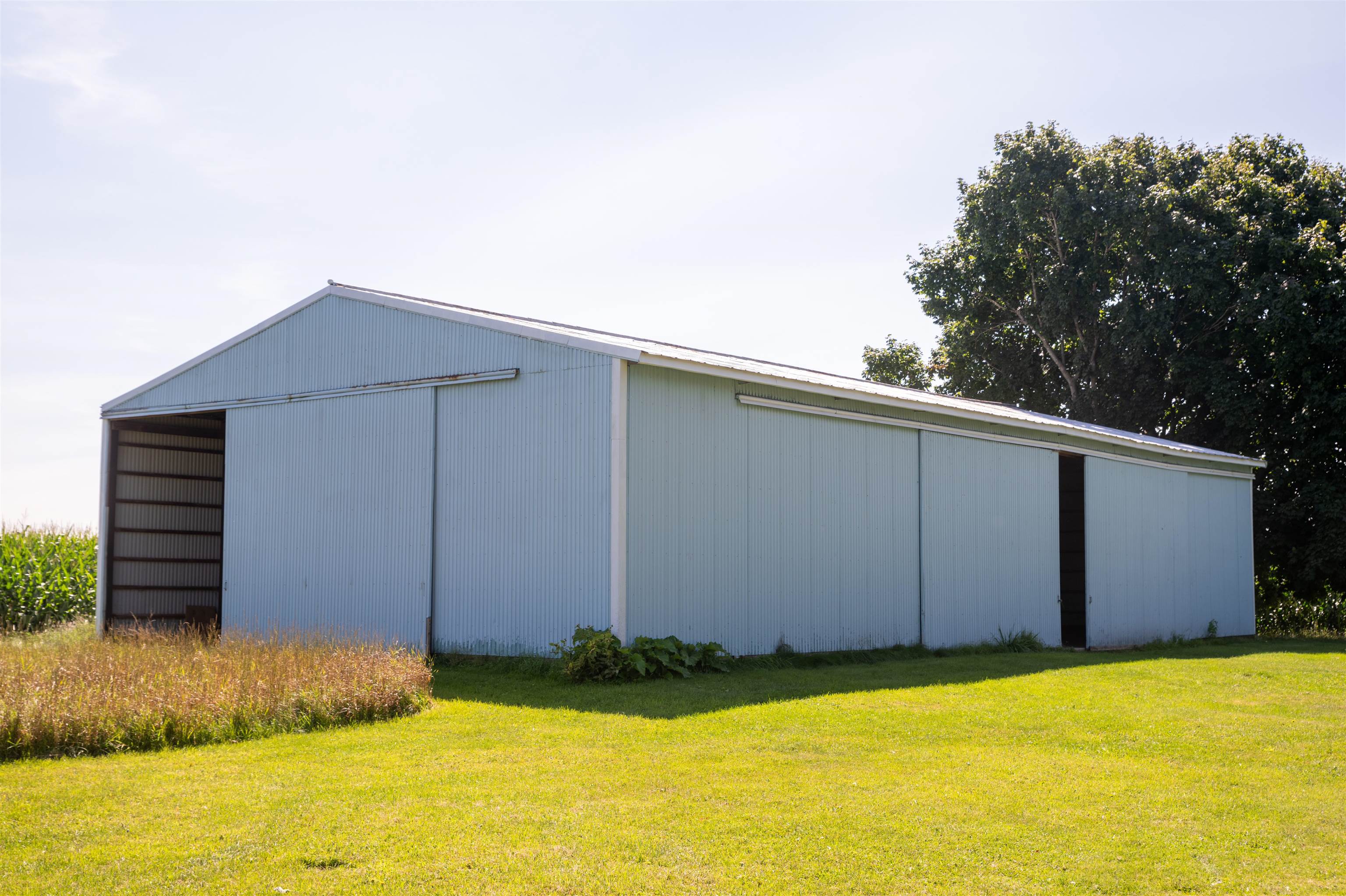 2425 South Poseyville Road Midland, MI 48640 - Photo 37 of 48