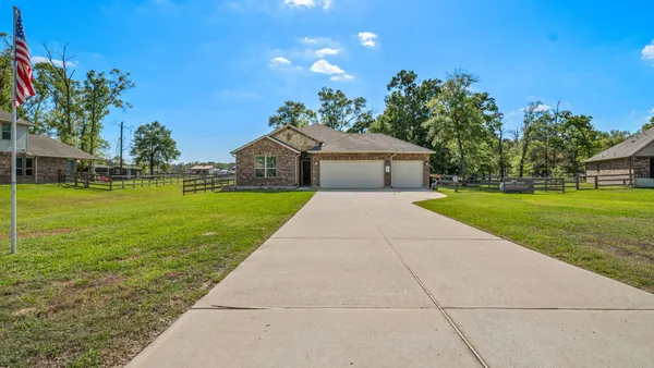 $474,000 | 9239 Whitetail Drive, Conroe, TX 77303