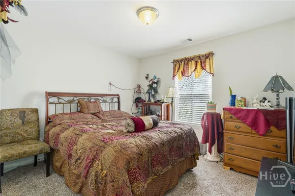 $285,500 | 300 White Willow Court, Springfield, GA 31329