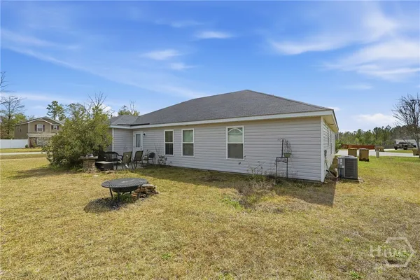 $285,500 | 300 White Willow Court, Springfield, GA 31329