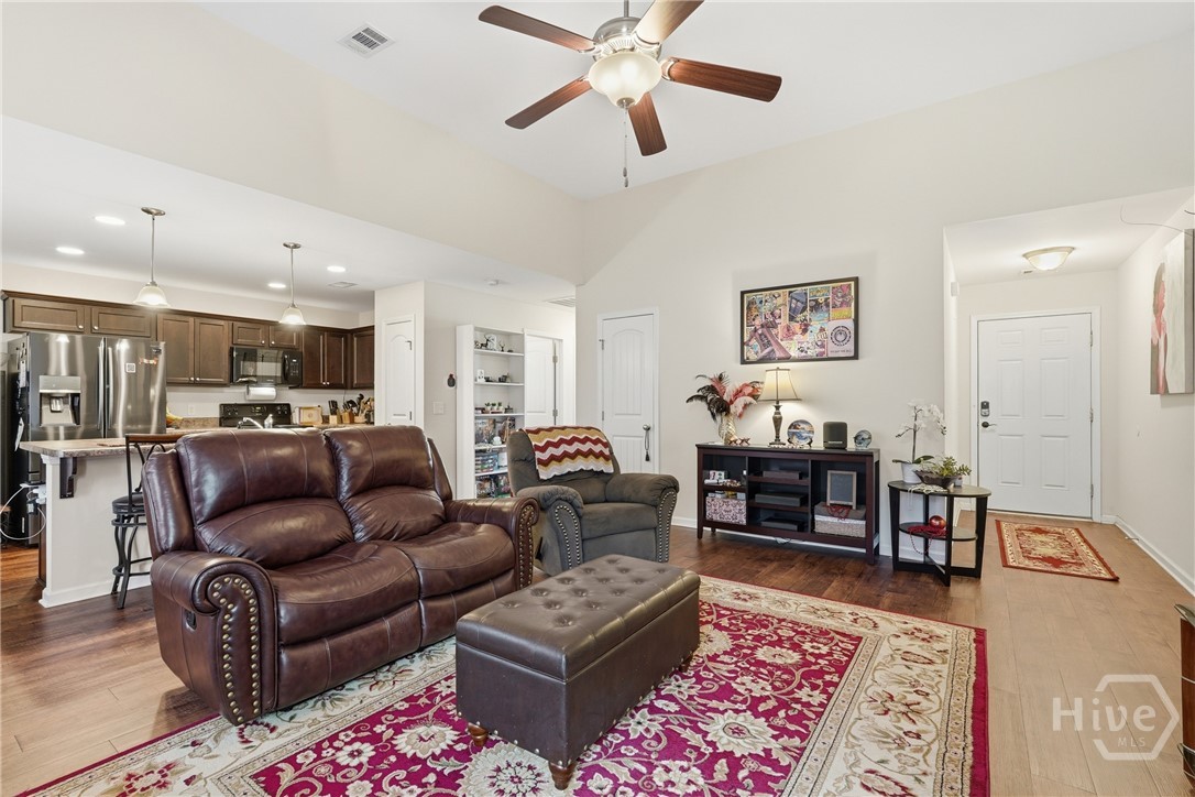 300 White Willow Court Springfield, GA 31329 - Photo 4 of 22