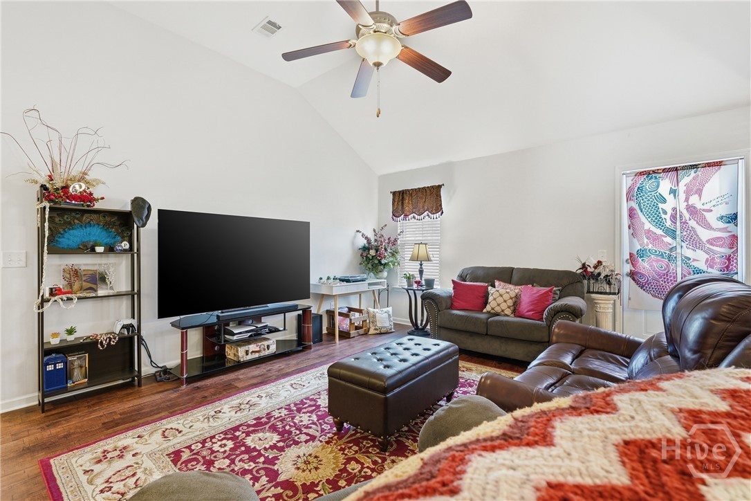 300 White Willow Court Springfield, GA 31329 - Photo 5 of 22