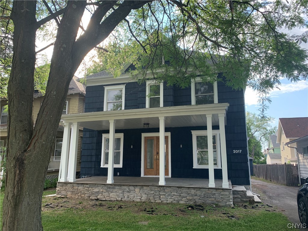 2017 James Street Syracuse, NY 13206 - Photo 2 of 29