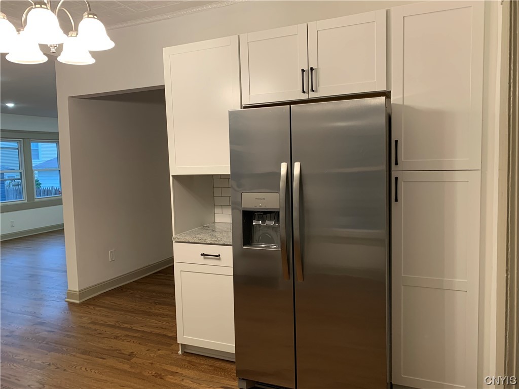 2017 James Street Syracuse, NY 13206 - Photo 8 of 29