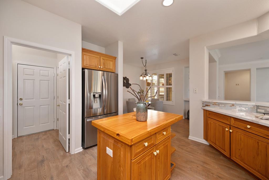 6014 Timberlodge Lane Roseville, CA 95747 - Photo 17 of 63