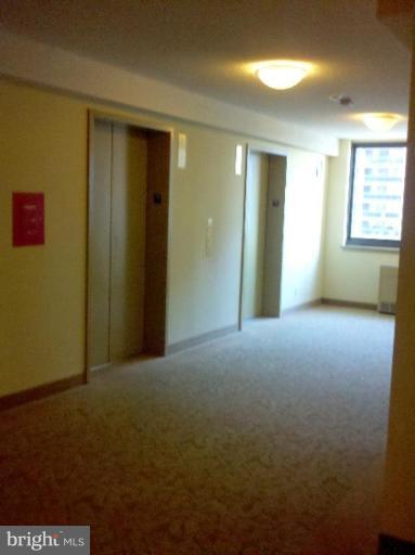 5505 Seminary Road, Unit 1617N Falls Church, VA 22041 - Photo 17 of 21 Elevator