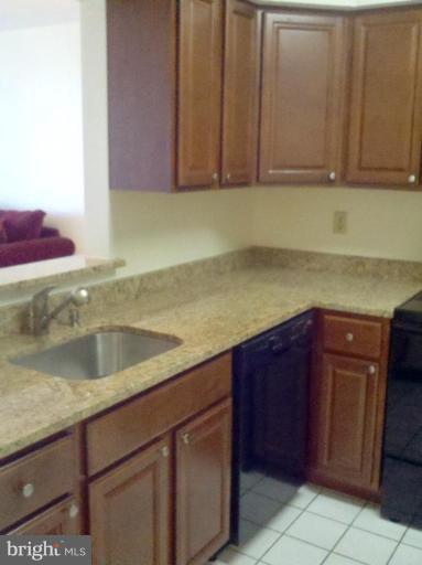 5505 Seminary Road, Unit 1617N Falls Church, VA 22041 - Photo 6 of 21 Kitchen #2