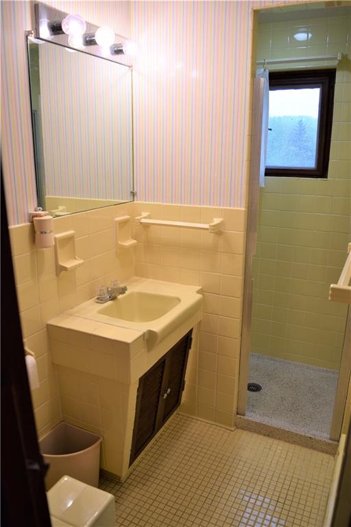 445 Franklin Farms Road Washington, PA 15301 - Photo 9 of 25 Gallery Image 9