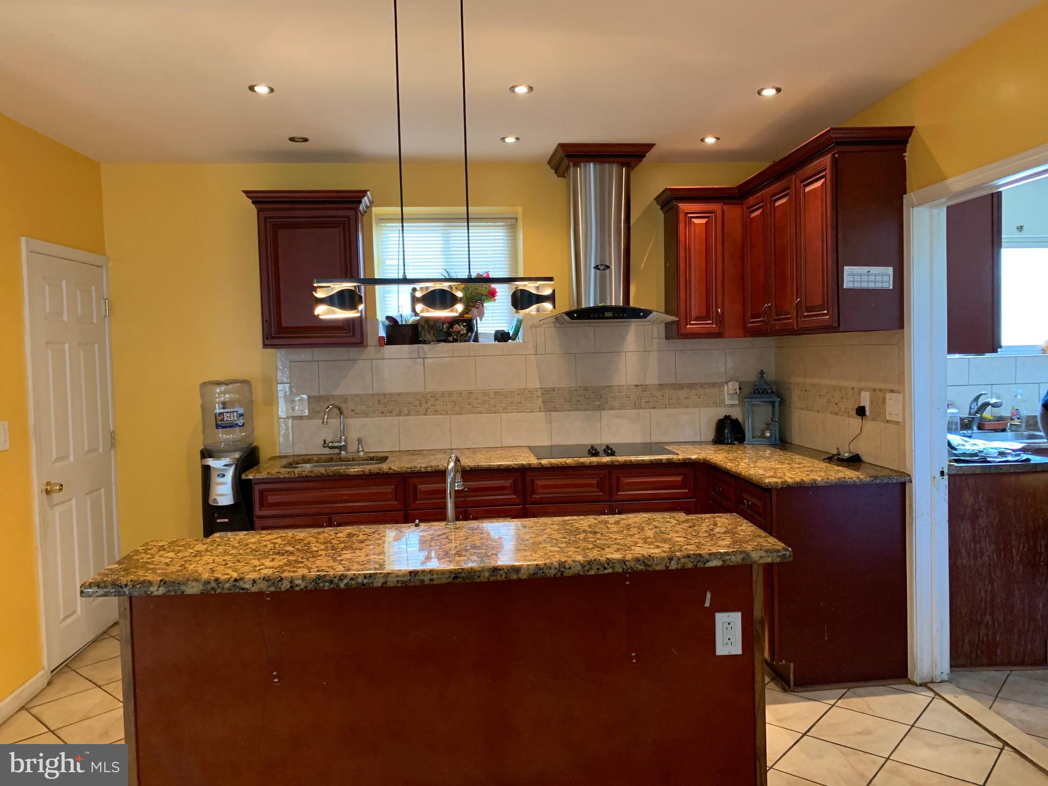 417 Broadview Road Upper Darby, PA 19082 - Photo 13 of 36 Kitchen 1