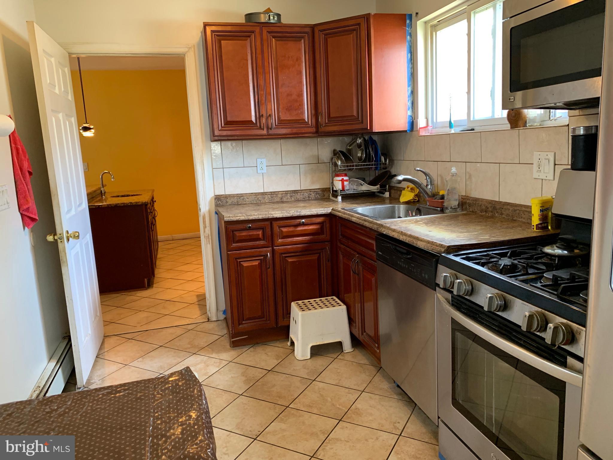 417 Broadview Road Upper Darby, PA 19082 - Photo 19 of 36 Kitchen 2