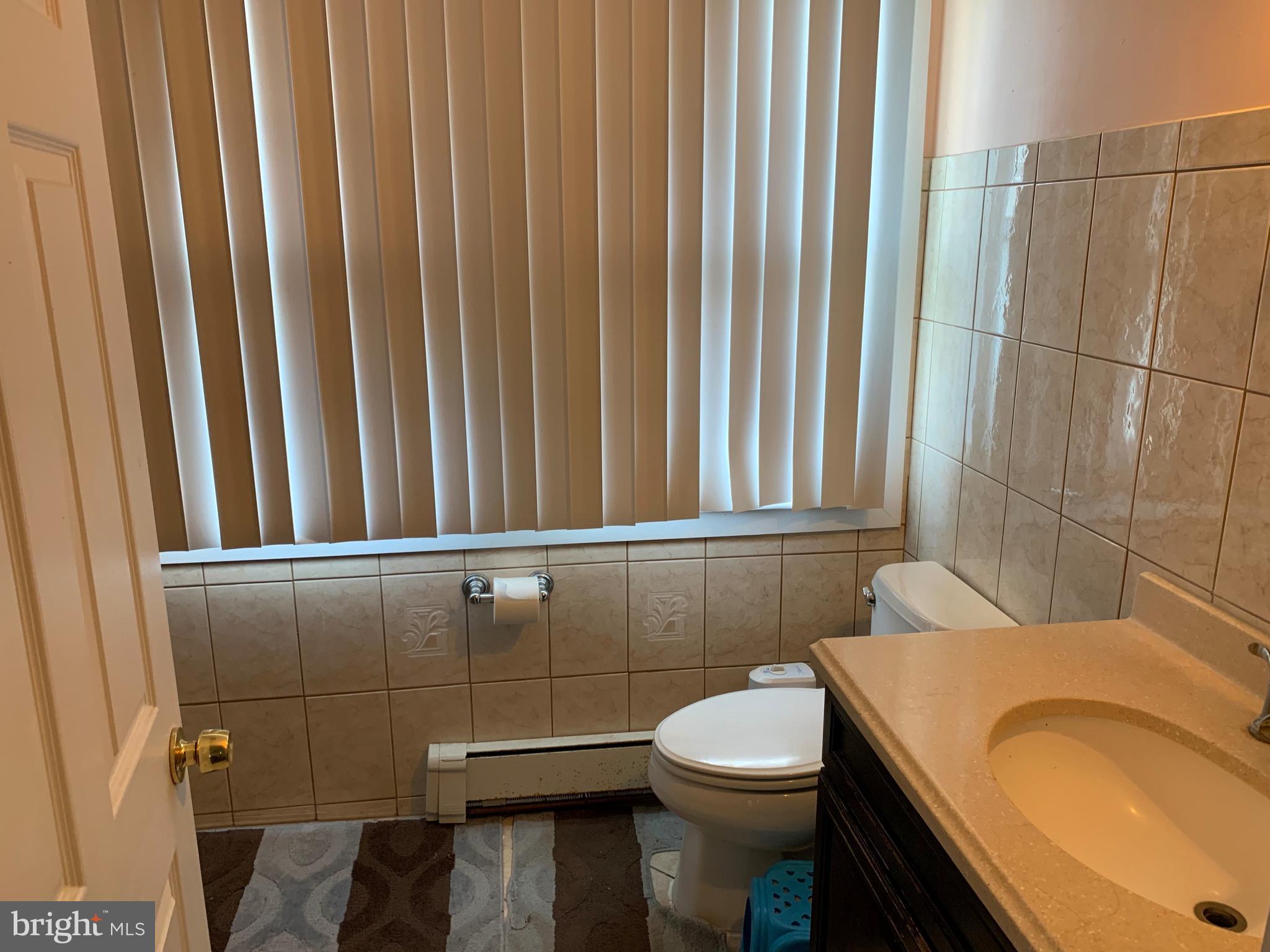 417 Broadview Road Upper Darby, PA 19082 - Photo 28 of 36