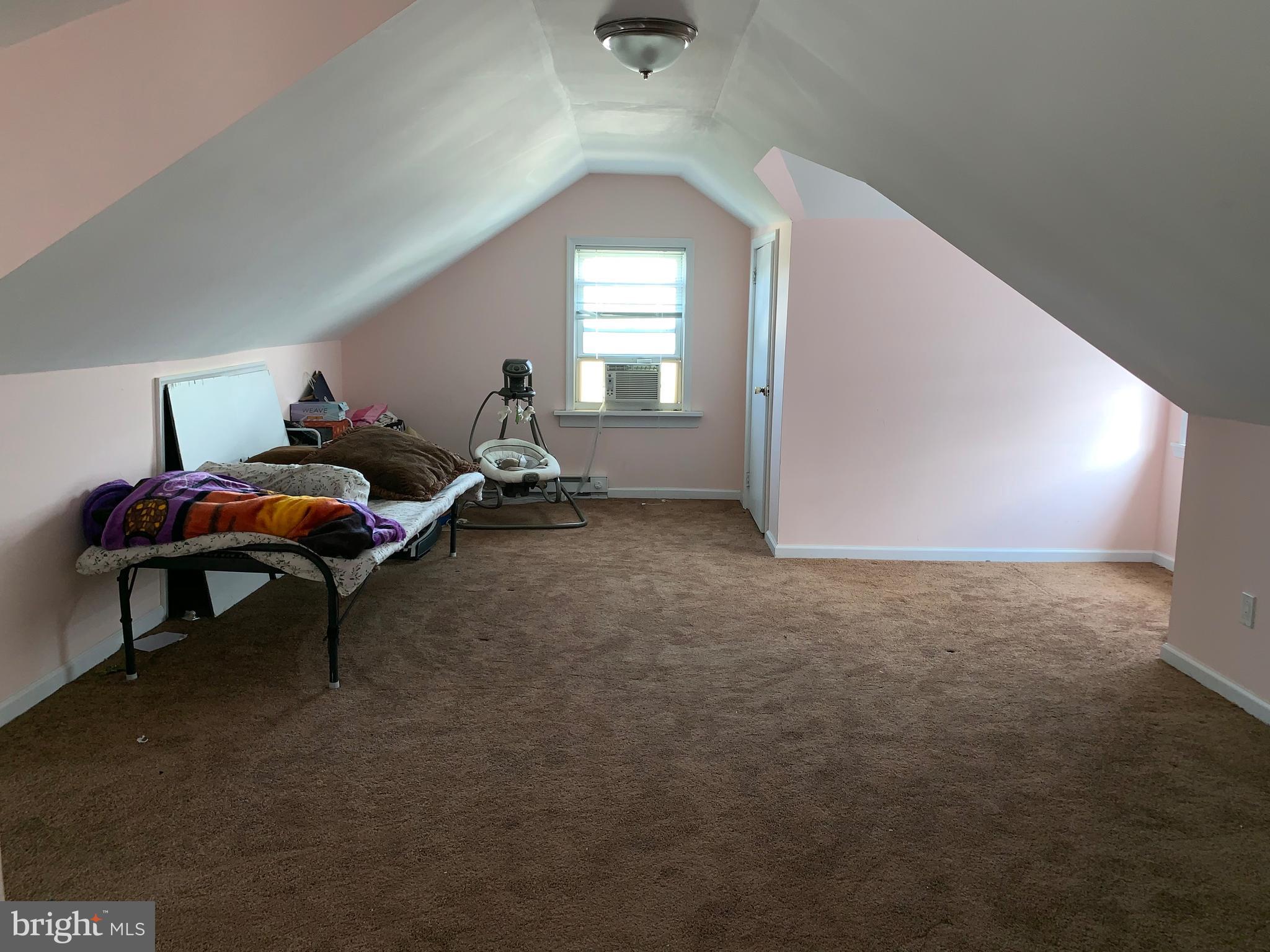 417 Broadview Road Upper Darby, PA 19082 - Photo 31 of 36