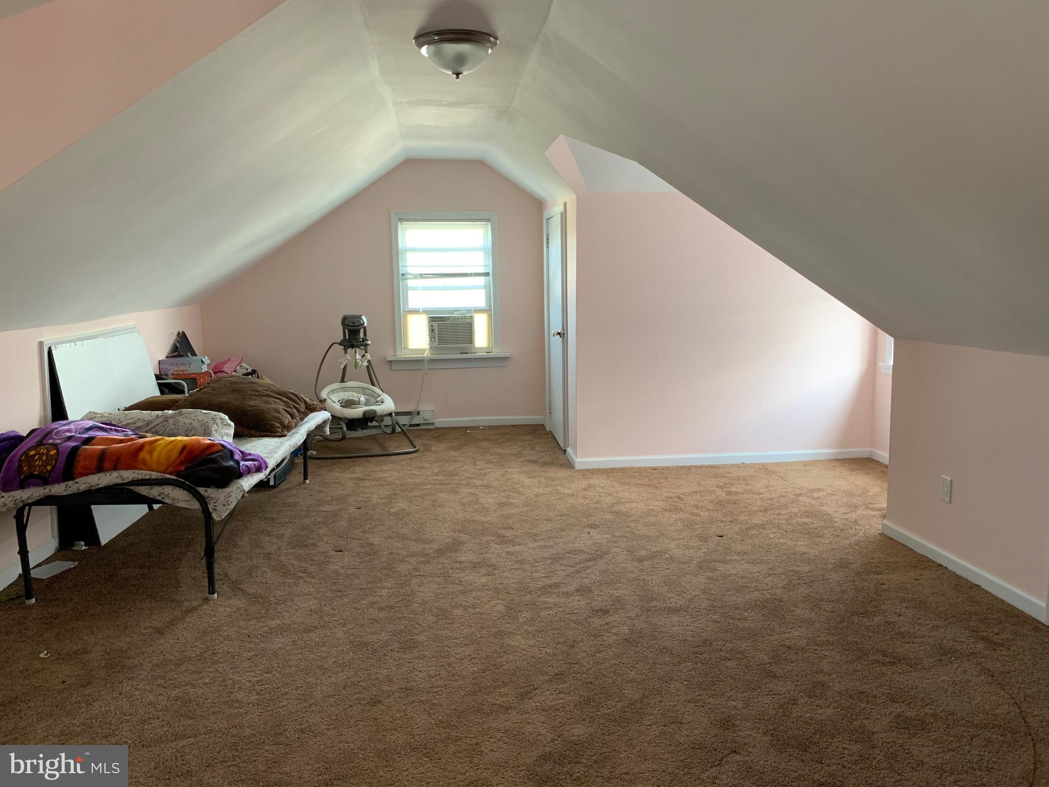 417 Broadview Road Upper Darby, PA 19082 - Photo 33 of 36