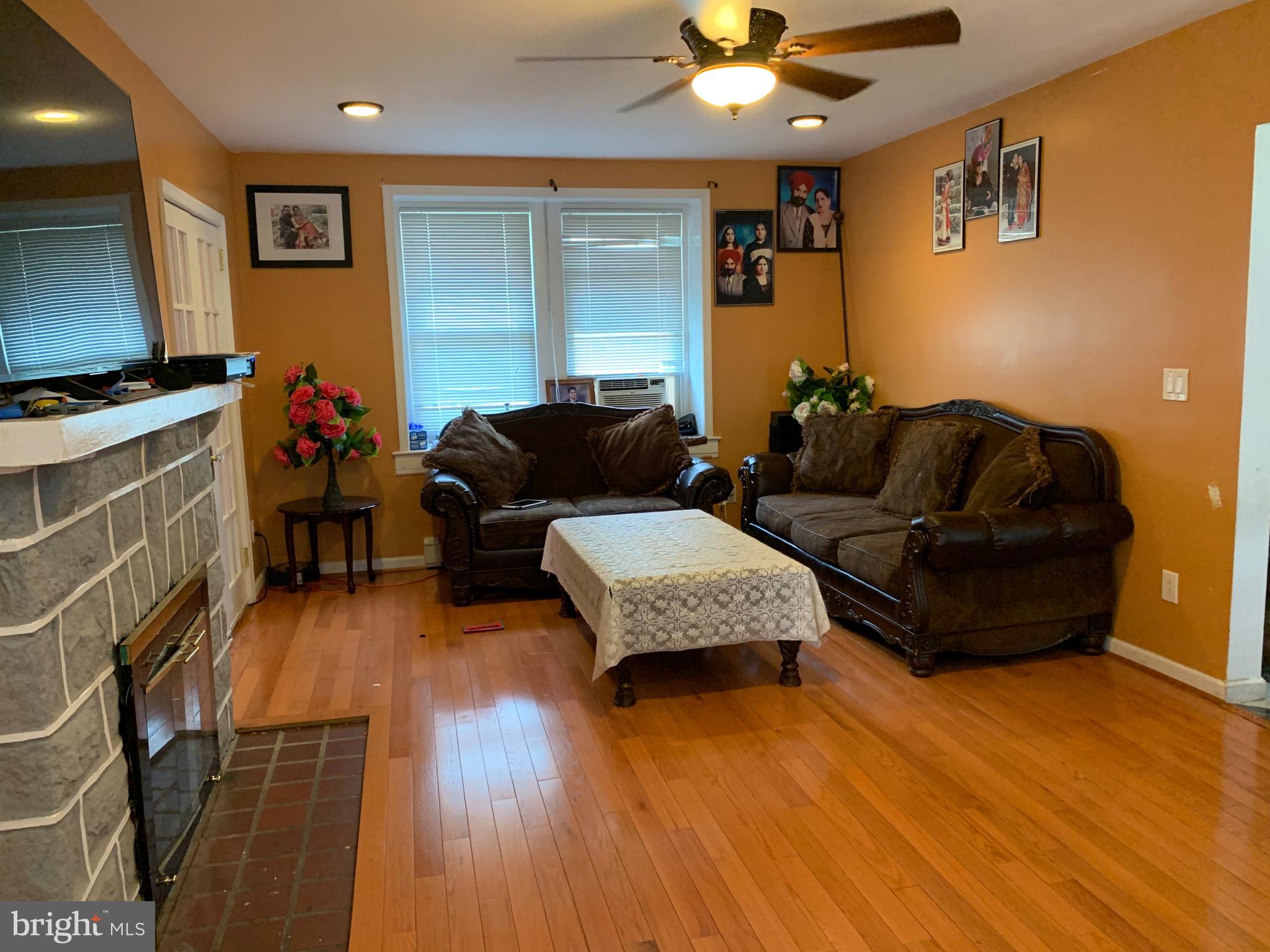 417 Broadview Road Upper Darby, PA 19082 - Photo 9 of 36