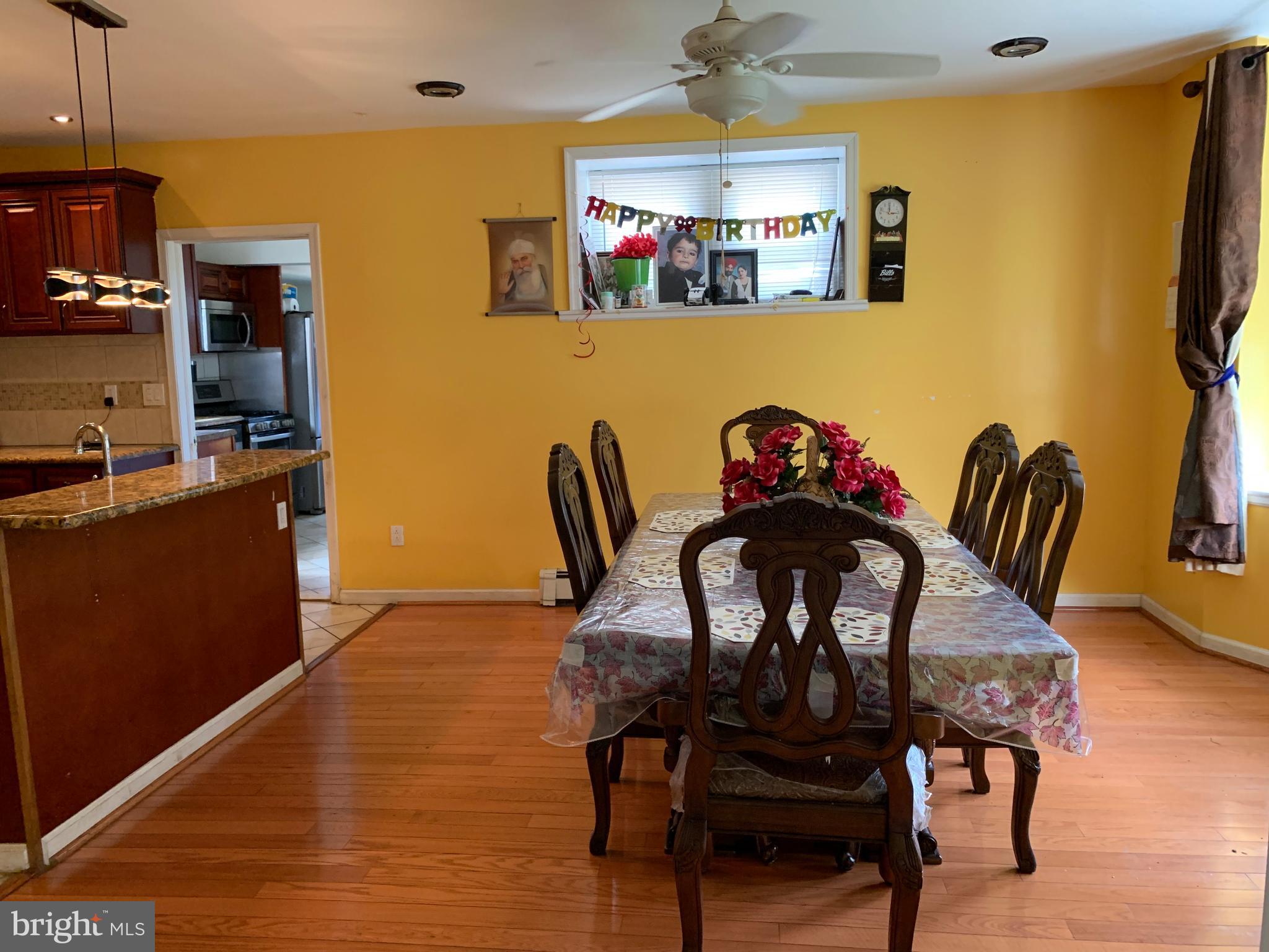 417 Broadview Road Upper Darby, PA 19082 - Photo 10 of 36