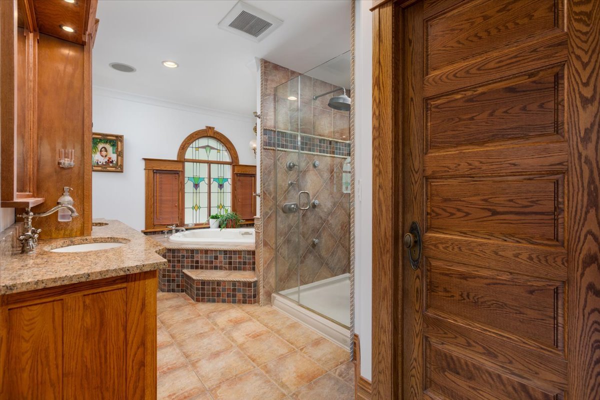 23 Columbia Street Naperville, IL 60540 - Photo 46 of 94