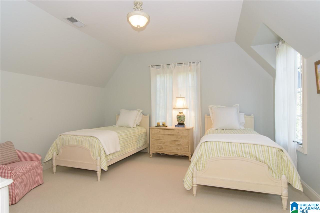 4347 Caldwell Mill Road Birmingham, AL 35243 - Photo 38 of 46
